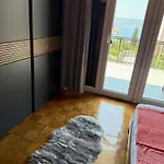 Jelena 아파트 크리크베니카