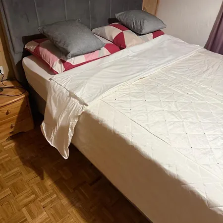 Apartment Jelena *
