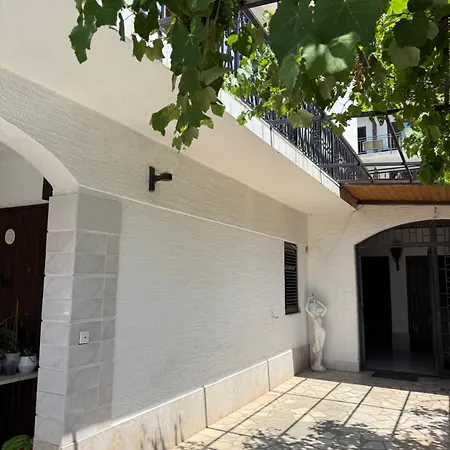 Apartment Jelena